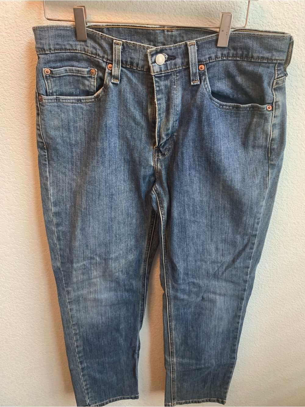 Levi's 541 Jeans Medium Blue Cropped Jeans
